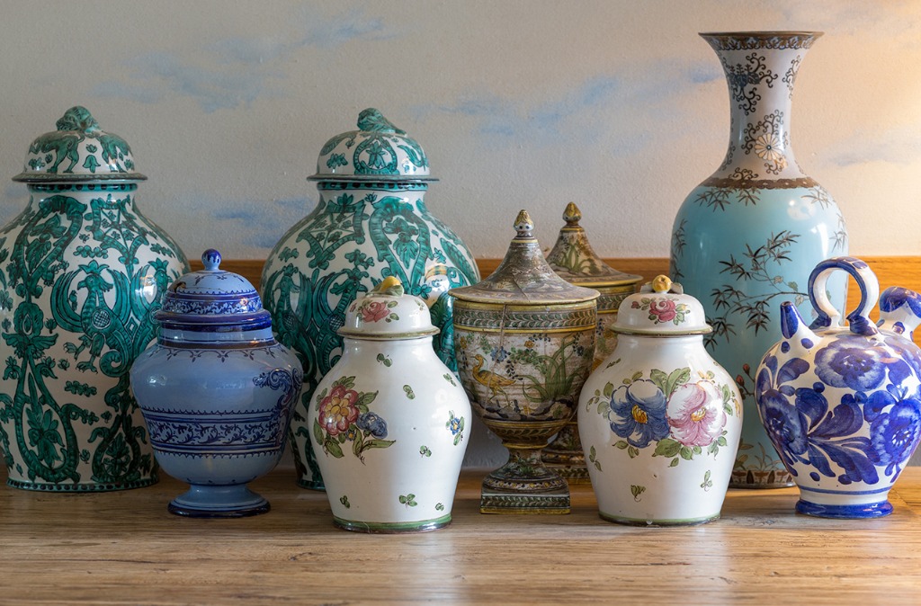 家具の売却や遺品整理などもご相談ください。